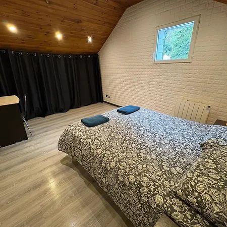 Au Pied Du Chateau T3 *